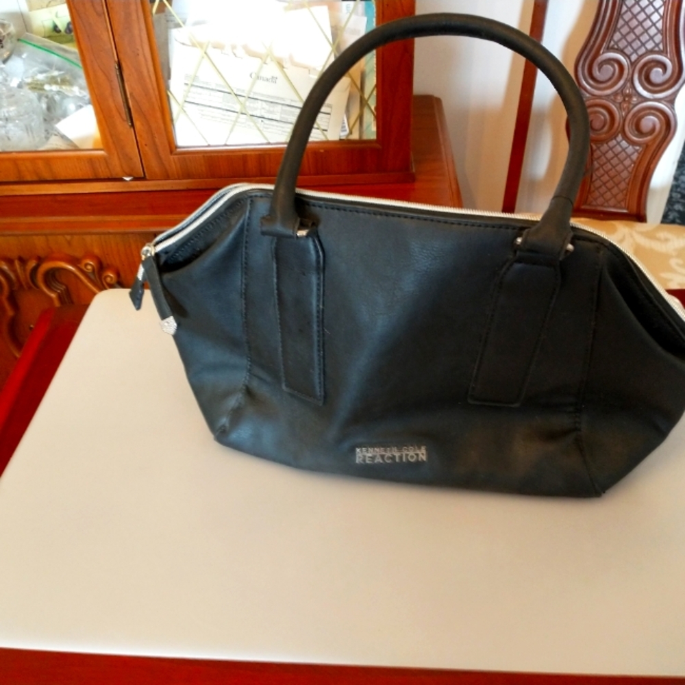 Kenneth Cole ladies handbag